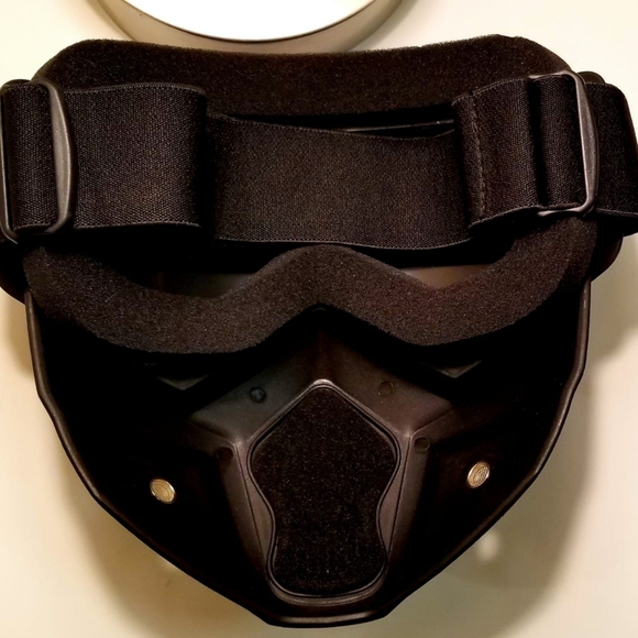 Motorcycle Goggles - Picture 7 of 11